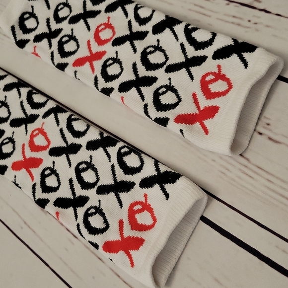 BL (Baby Leggings) XoXo - Picture 5 of 5